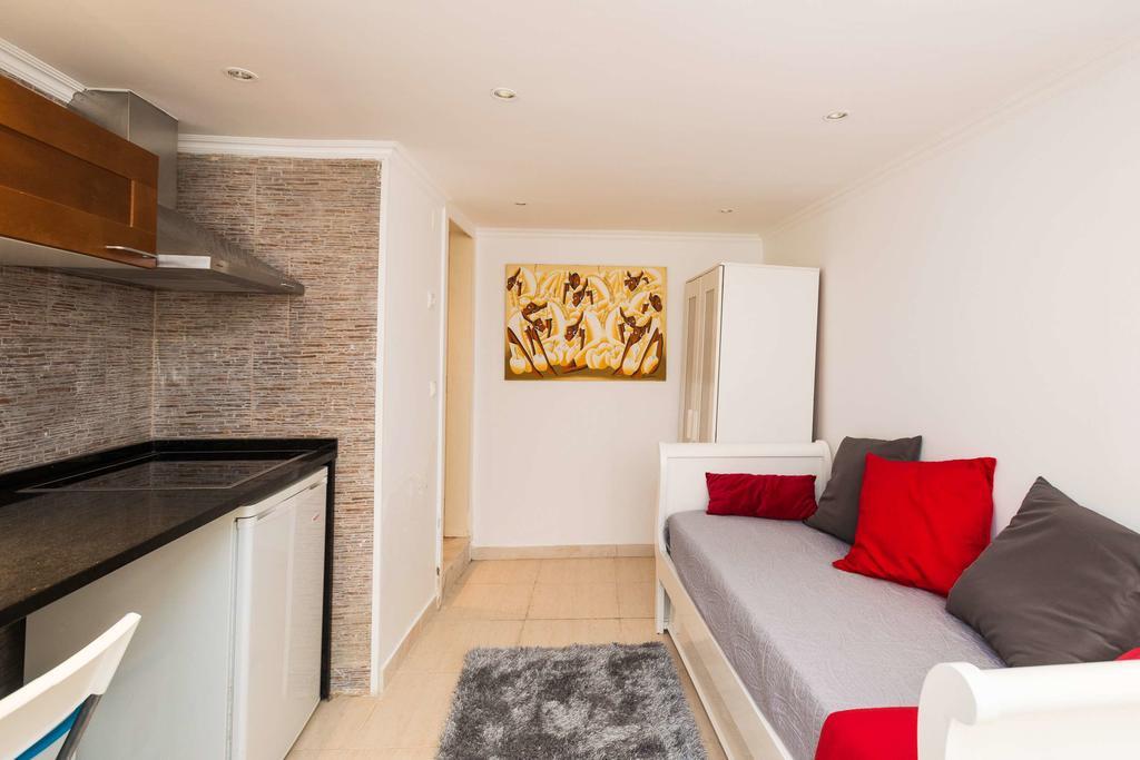 Appartement Low Cost - Historic City Center Rc à Lisboa Extérieur photo